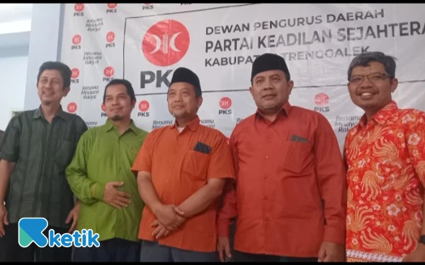 Thumbnail Berita - Subadianto Nakhodai PKS Trenggalek Periode 2025-2030
