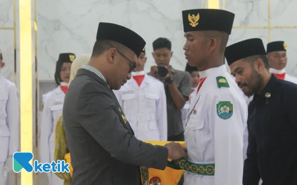 Thumbnail Berita - Paskibraka Abdya Dikukuhkan, Bupati Safaruddin: Tugas Ini Berat, Namun Mulia