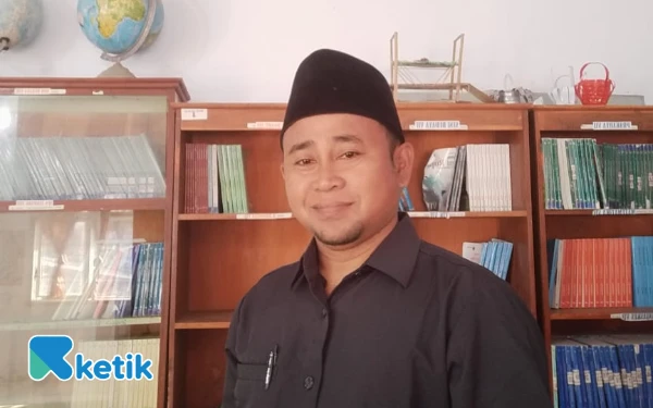 Thumbnail Berita - Ditetapkan Jadi Sekretaris DPD PKS Sampang, Hadi Fokus Perkuat Administrasi dan Koordinasi Kader