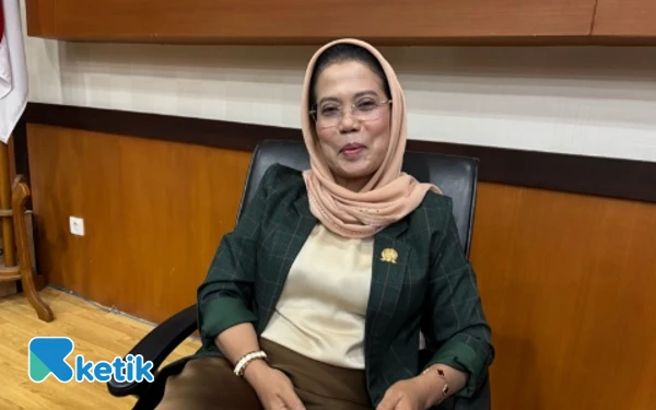 Thumbnail Berita - Ketua Komisi E DPRD Jatim, Sri Untari: Pasien asal Sampang Tak Lagi Dibebani Utang RSUD Dr. Soetomo