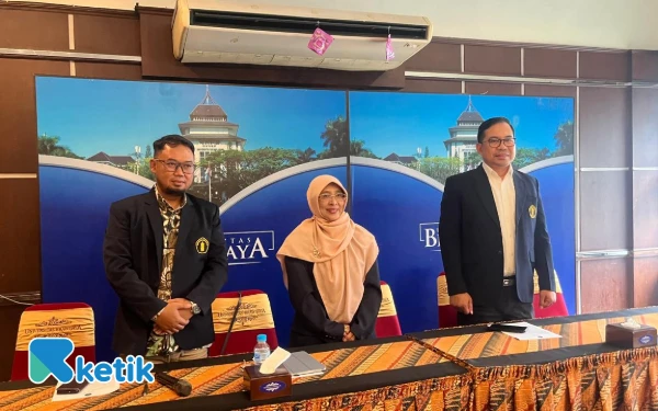 Thumbnail Berita - Universitas Brawijaya Kukuhkan Empat Profesor Baru, Bahas Analisis Perdagangan Global hingga Teh Daun Kopi