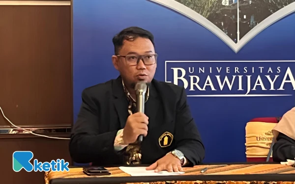 Thumbnail Berita - Dikukuhkan sebagai Profesor, Kiki Fibrianto Kembangkan Teh Daun Kopi untuk Kesehatan Mental