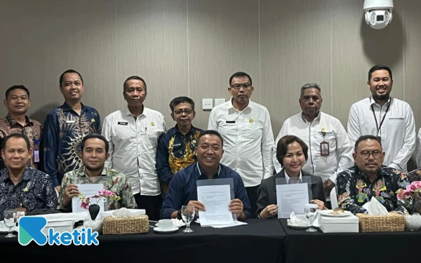 Thumbnail Berita - Lawan Korupsi, Bupati Situbondo Boyong Kepala OPD hingga Pimpinan DPRD Kunjungan ke KPK