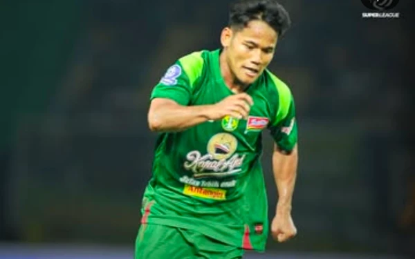 Thumbnail Berita - Tampil Apik, Eduardo Perez Berencana Pasang Toni Firmansyah saat Lawan Bali United