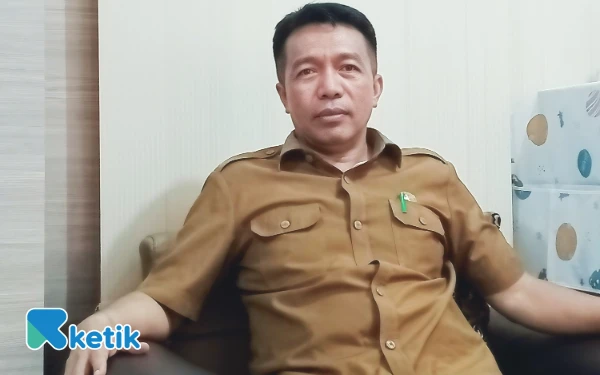 Thumbnail Berita - Aswin Adam Pantau Hujan Deras di Labuha, Warga Diminta Tetap Waspada