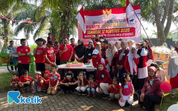 Thumbnail Berita - Mbois! Lomba 17an RT 6 RW 5 Cemorokandang Kota Malang Gunakan Event Organizer dan Banjir Hadiah