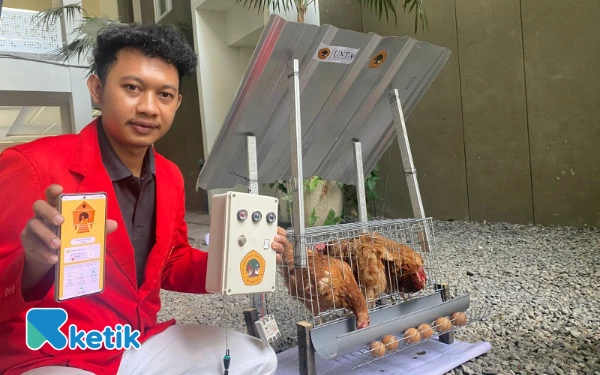 Thumbnail Berita - Musim Kemarau Bikin Produksi Telur Anjlok, Mahasiswa Untag Surabaya Tawarkan Solusi Pintar