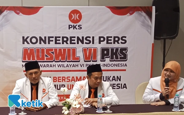 Thumbnail Berita - Bagus Prasetia Lelana Gantikan Irwan Setiawan, Jabat Ketua DPW PKS Jatim Periode 2025–2030