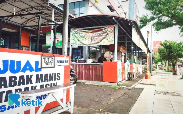 Thumbnail Berita - Daya Beli Masyarakat Pacitan Lesu, Ekonom Sebut Efek Pinjol, Judol hingga Efisiensi