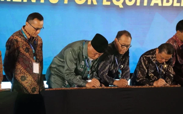 Thumbnail Berita - Mahyeldi Tegaskan RSUP Padang Jadi Pusat Pendidikan Dokter Spesialis