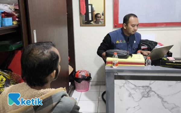 Thumbnail Berita - Manfaatkan Servis HP, Polres Situbondo Ringkus Pembobolan Aplikasi BRIMO