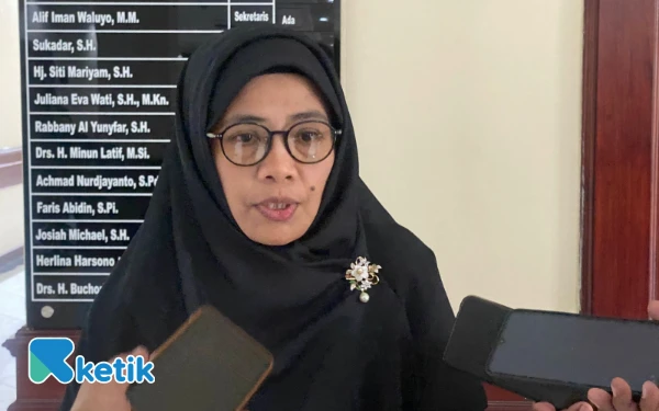 Thumbnail Berita - DPRD Surabaya Soroti Progres Pembebasan Lahan Taman Pelangi