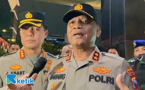 Thumbnail Berita - Kapolda Jatim Pastikan Perusuh di Surabaya Bukan Ojol