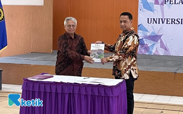 Thumbnail Berita - Prof Dodi Wirawan Irwanto Jabat Rektor Baru Unitri, Tancap Gas Perbaikan Tata Kelola
