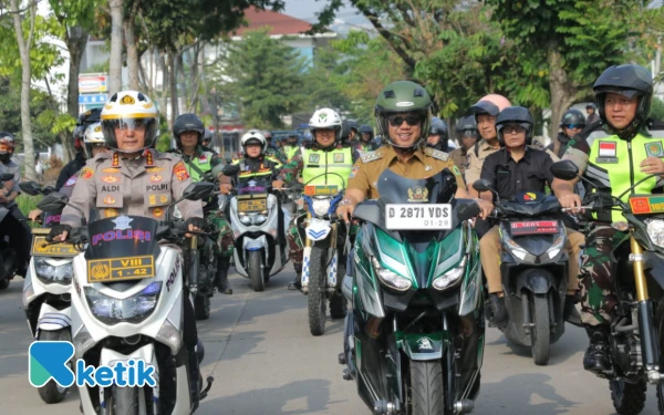Thumbnail Berita - Pastikan Aman dan Kondusif, Forkopimda Kabupaten Bandung Gelar Patroli Bersama