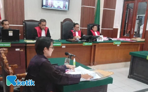 Thumbnail Berita - Admin Toko Vapor di Surabaya Gelapkan Uang Perusahaan untuk Judi Online
