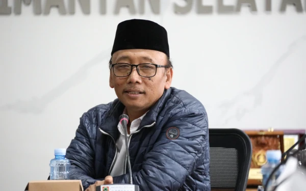 Thumbnail Berita - Kerusuhan di Indonesia, IKA UM Surabaya Desak Polisi Serius Reformasi Inteenal