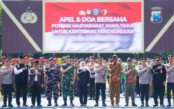 Thumbnail Berita - Gubernur Khofifah Minta Masyarakat Jatim Tak Mudah Terprovokasi, Terapkan Budaya Saring Sebelum Sharing