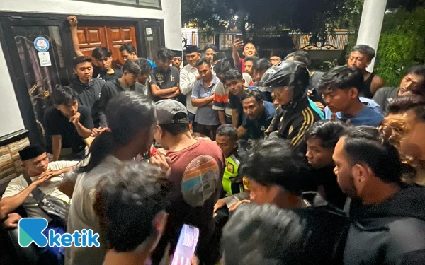 Thumbnail Berita - Diduga Curi Burung, Dua Pemuda Karang Dalem Nyaris Diamuk Warga Gunung Sekar Sampang