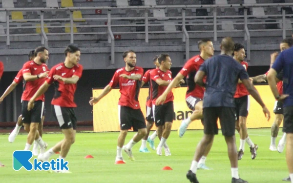 Thumbnail Berita - Calvin Verdonk Berseragam Lille, Patrick Kluivert: Dia Punya Peran Penting