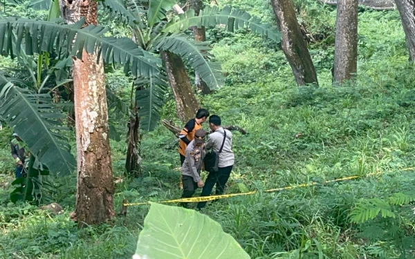 Thumbnail Berita - Geger! Potongan Tubuh Manusia Ditemukan di Pacet