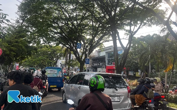 Thumbnail Berita - Masih Normal, Lalu Lintas Kota Malang Meningkat 10 Persen Imbas Long Weekend