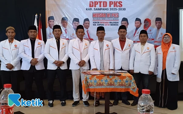 Thumbnail Berita - DPD PKS Sampang Gelar Musda VI, Mahfud: Kami Akan Perbanyak Kader Terbina