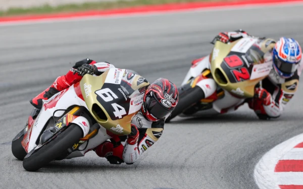Thumbnail Berita - Hasil Moto2 Catalunya 2025: Mario Aji Sukses Comeback, Daniel Holgado Kampiun