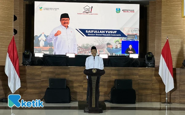 Thumbnail Berita - Mensos RI Pantau Perkembangan Sekolah Rakyat di Malang Raya, Pastikan Laptop Segera Terdistribusi