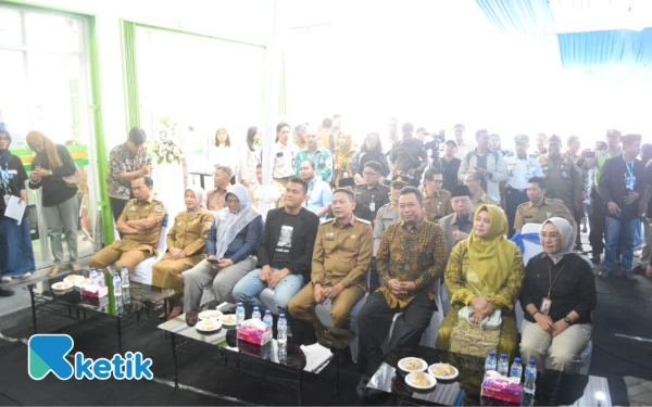 Thumbnail Berita - [Foto] Meriah! Kepala Daerah Banjiri Acara Puncak HUT Ke-3 Ketik.com