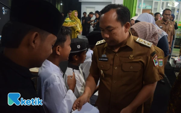 Thumbnail Wakil Wali Kota Malang Ali Muthohirin di acara puncak Anniversary ke-3 Ketik.com di Graha Ketik, Kota Malang, 9 September 2025. (Foto: Khaesar/Ketik)