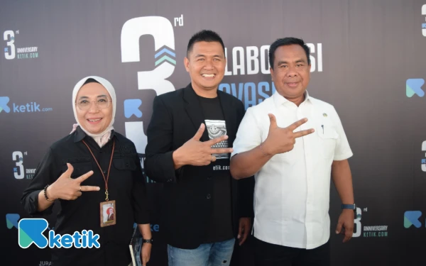 Thumbnail Berita - Media Sehat, Pemerintah Kuat! Pesan Kepala DKP Jatim di HUT ke-3 Ketik.com