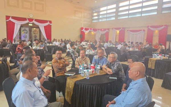 Thumbnail Berita - Lelang Gula Sebanyak 51.389 Ton di Jatim Sepi Penawar, Sekjen APTRI Minta Pemerintah Segera Turun Tangan