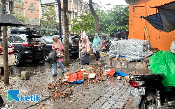 Thumbnail Berita - Hadapi Polemik Pedagang, Diskopindag Kota Malang Pastikan Rencana Revitalisasi Pasar Besar Tak Batal