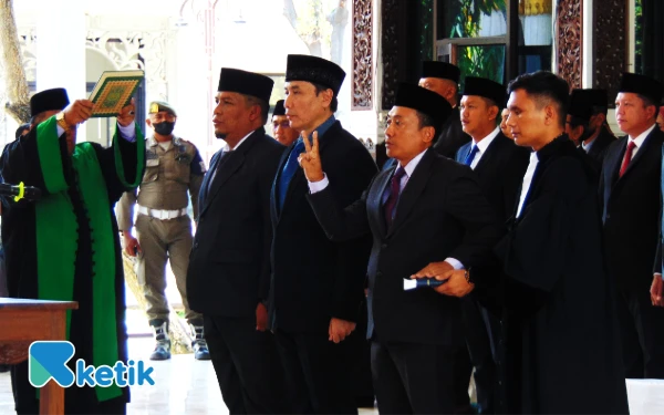 Thumbnail Berita - Mutasi Pejabat Terapkan Manajemen Talenta dan IMUT, Bupati Subandi Ingatkan 3 Pesan Penting