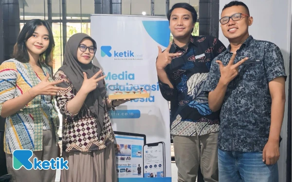 Thumbnail Berita - Palm Park Hotel Surabaya Rayakan HUT Ke-3 Ketik.com