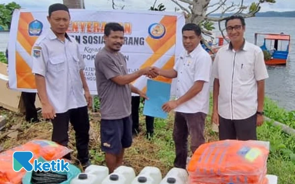 Thumbnail Berita - Pemkab Halsel Dorong Nelayan Naik Kelas Lewat Bantuan Armada