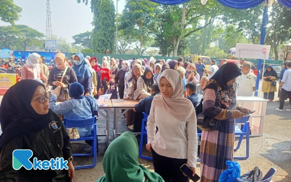 Thumbnail Berita - "BUMD BERLARI",  Sembako Murah Meriah Jadi Solusi, Warga Lebak Jangan Ketinggalan!