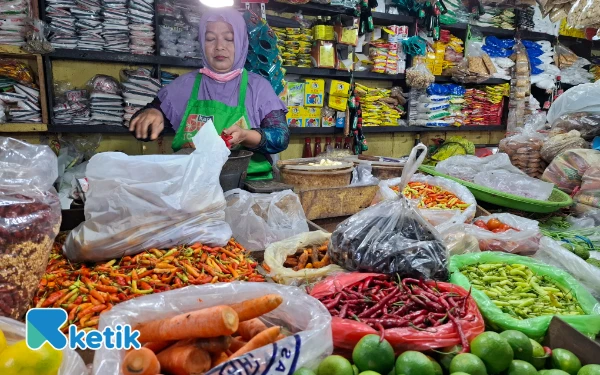 Thumbnail Berita - Pasar Tradisional Surabaya Disulap Jadi Modern, Pemkot Genjot Revitalisasi Demi Ekonomi Rakyat