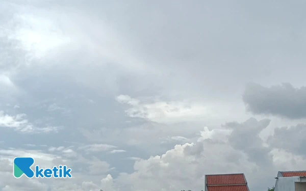 Thumbnail Berita - Cuaca di Surabaya Hari Ini Cerah, Begitu Juga Kota Madiun