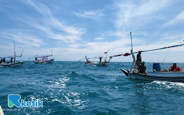 Thumbnail Berita - Tuntut Ganti Rugi Rumpon Rp21 Miliar, Nelayan Pantura Sampang Kepung Sumur Barokah Petronas
