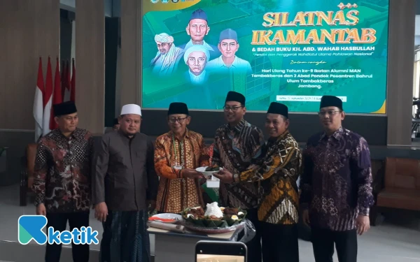 Thumbnail Berita - Silatnas IKAMANTAB, Para Politisi Kompak Sebut Pemikiran Mbah Wahab Relevan dan Konsolidatif