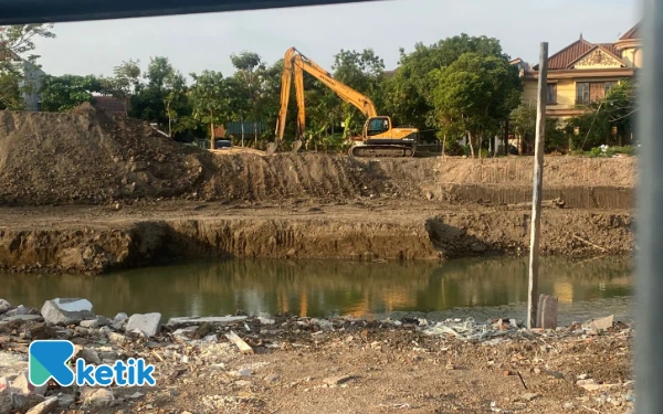 Thumbnail Berita - Pemkot Surabaya Gencarkan Pembangunan Bozem untuk Atasi Banjir