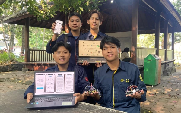 Thumbnail Berita - Mahasiswa UMM Ciptakan Kacamata Pintar Deteksi Obat untuk Tunanetra