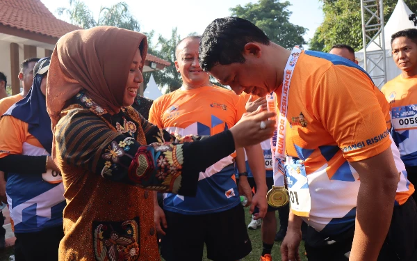 Thumbnail Berita - BNPB Perkuat Kesiapsiagaan Bencana, 1.500 Pelari Ikuti "Run For Resilience 2025" di Mojokerto