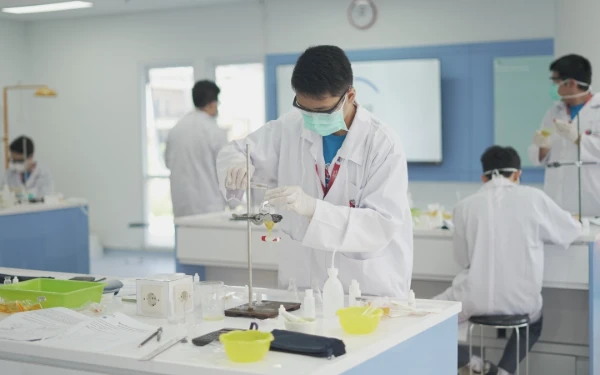 Thumbnail Berita - Ratusan Siswa Terbaik Bersaing Ketat pada OSN 2025 di UMM, Siapa yang Unggul?