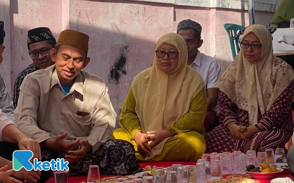 Thumbnail Berita - Ketika Tembok Runtuh, Logika pun Ikut Ambruk