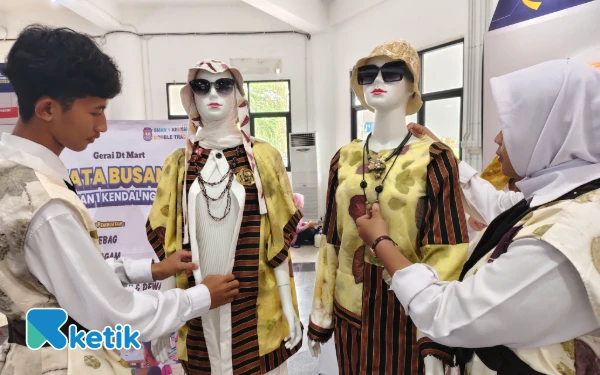 Thumbnail Omzet Bisnis Siswa Program Double Track Mencapai Rp 4,725 Miliar Hingga September 2025
