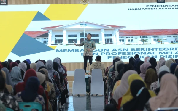 Thumbnail Berita - Wakil Bupati Asahan Buka Orientasi ASN PPPK 2025, Tekankan Disiplin dan Integritas Pelayanan Publik