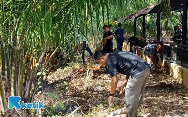 Thumbnail Berita - Jaga Keasrian Lingkungan, Dinas PUPR Abdya Galakkan Jumat Bersih